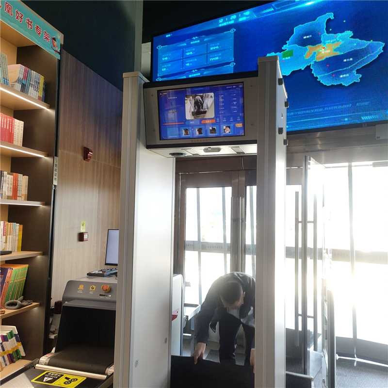 2025款AD-2286D智能安卓安檢門